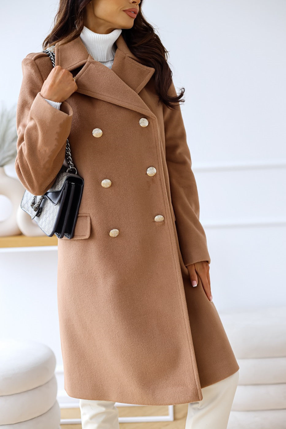 Woolen Long Sleeve Collared Coat
