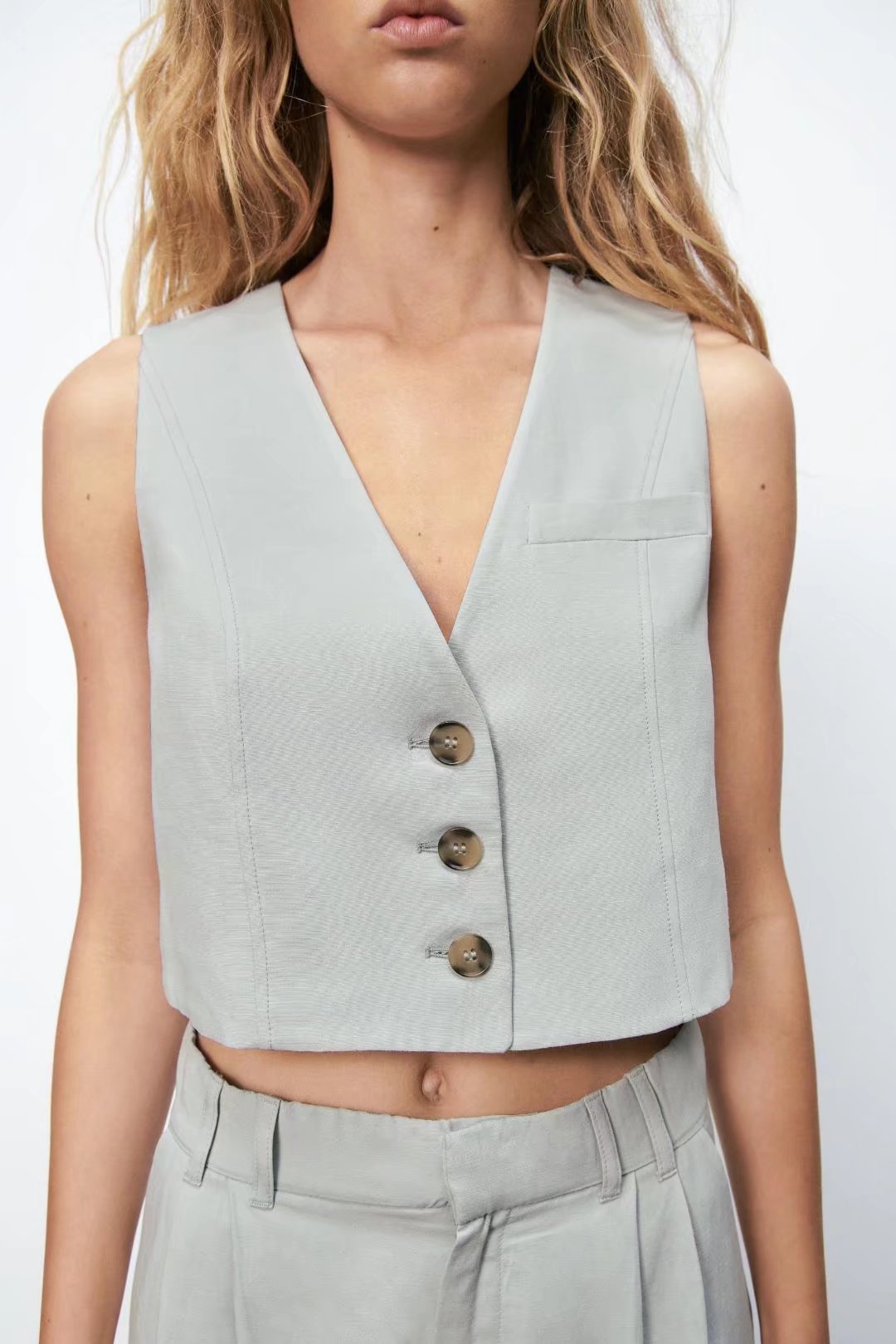 Solid Color Slim Fit Strap Vest