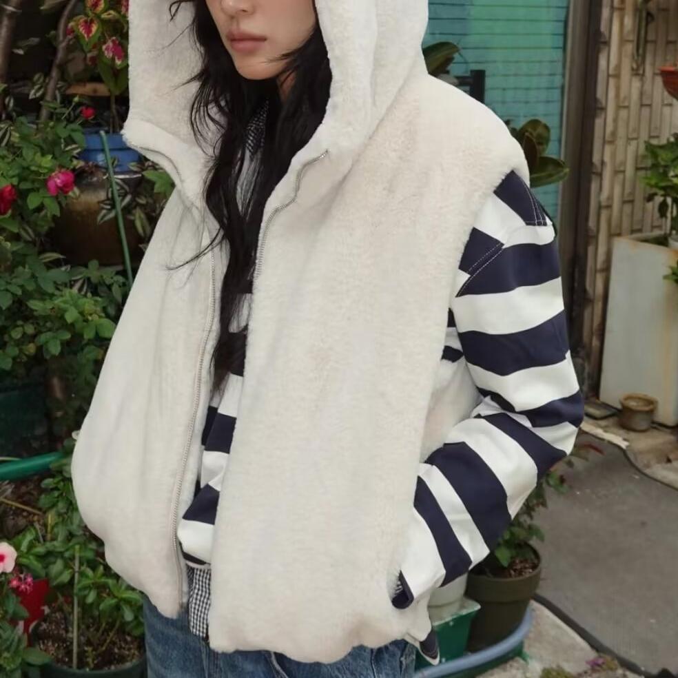 Faux Fur Hooded Vest Top